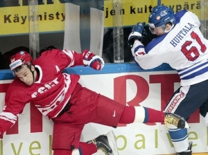 hockey_1429211396.jpg.600x450_q85.jpg