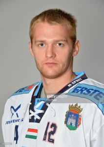 57b45bb273160_AndrasBenk2.jpg.381b3e94a15ce5315421f8ff6d532ee1.jpg