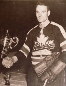 dick gets trophy.jpg