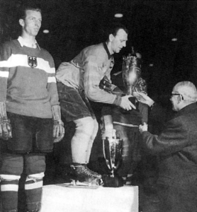 1953_Podium..jpg