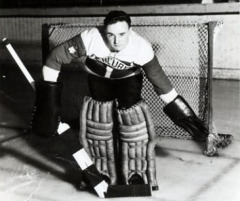 eric-paterson-mercurys-goalie.jpg.c5b4f40c3cc9604f41edd07379090575.jpg