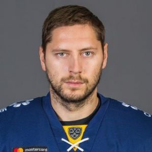 Хабаров.jpg